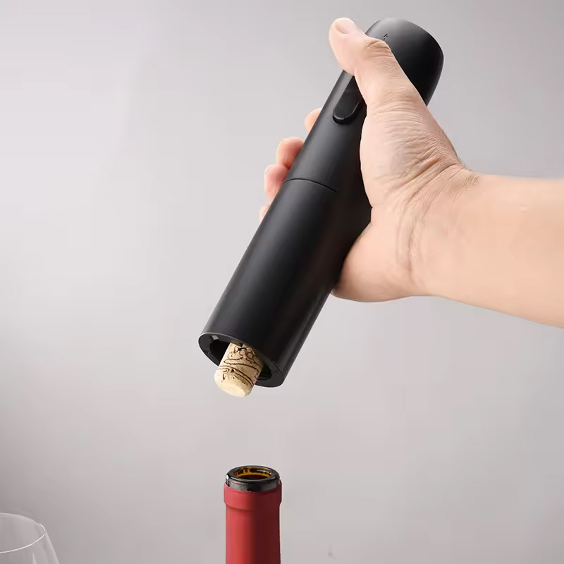 Set apribottiglie elettrico 4  - Wine Beer Opener recensione e prezzo