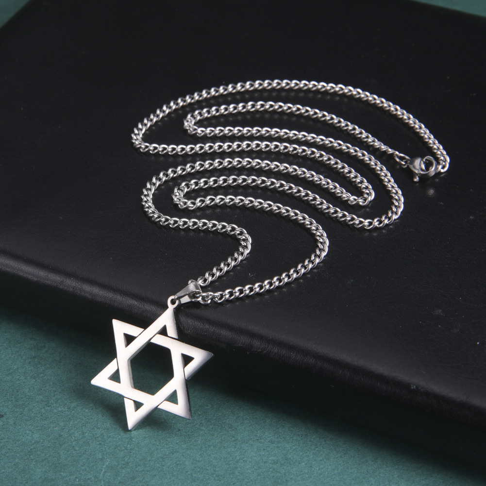 Collana con Pendente Stella di - Cocktail Shaker Set recensione e prezzo